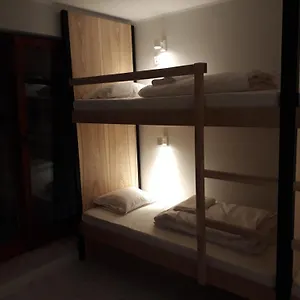 Waterlane Island Hostel&apartments Хостел