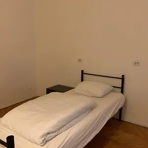 To Be Hostel Kraków