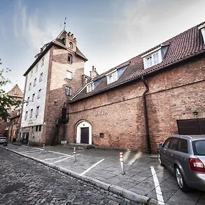 Za Murami Hostel Хостел